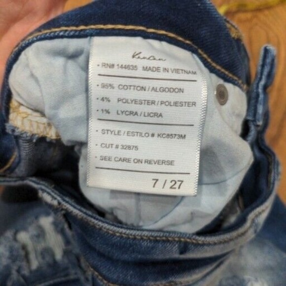 NWT Kancan Women's High Rise Super Skinny Size 7/27 Destroyed Stone Wash - Picture 11 of 14